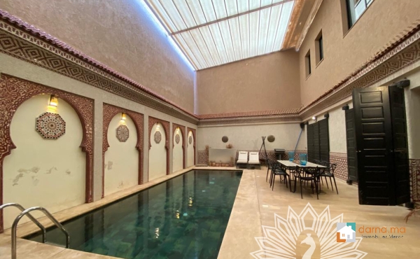 Unique à Marrakech: Riad hors Médina à vendre